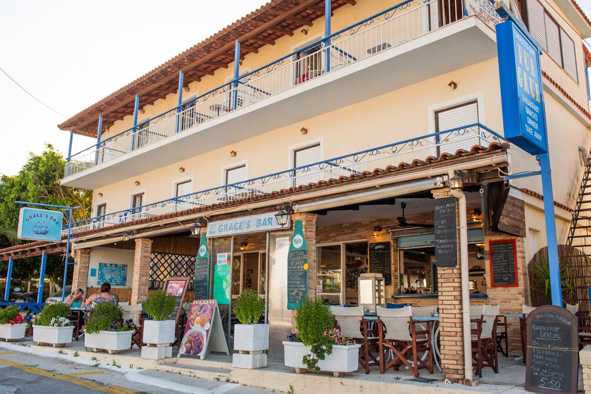 Plessas Studios Tsilivi  Bagian luar foto