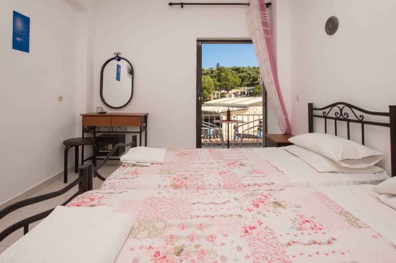 Plessas Studios Tsilivi  Bagian luar foto